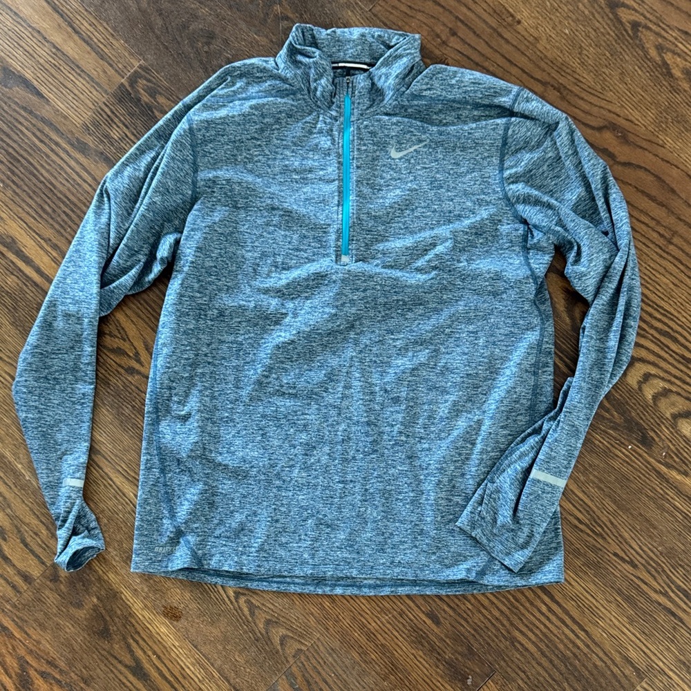 Nike Heathered Blue Long Sleeve Top